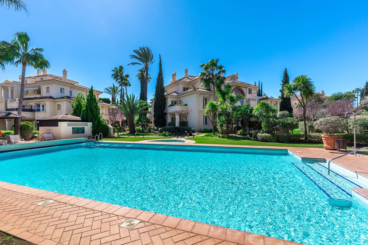 Las Alamandas Marbella | Luxury Apartments for Sale | Five Star ...