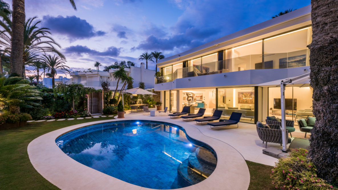 Puente Romano Detached House