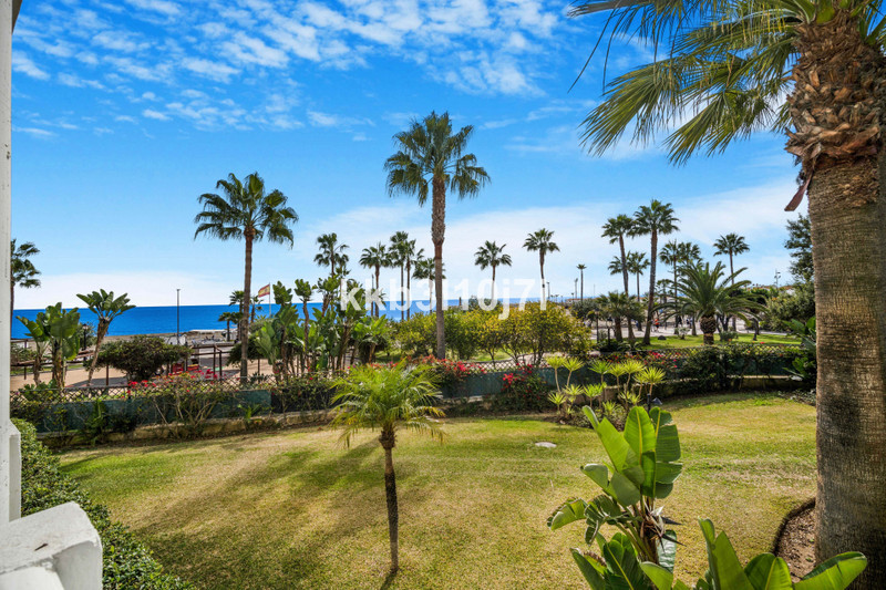 Ground Floor 2-Bedroom Apartment for sale in Puerto Banús