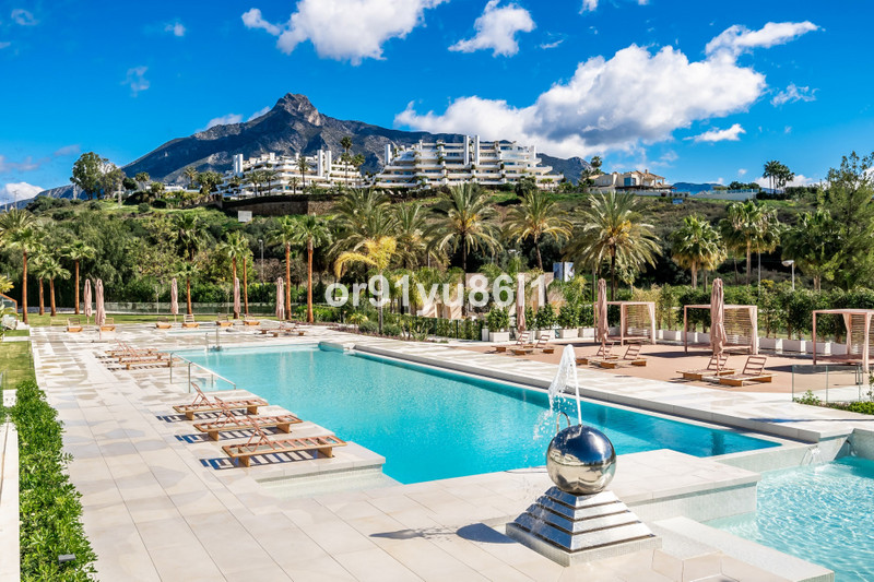 Ground Floor 4-Bedroom Apartment for sale in The Golden Mile